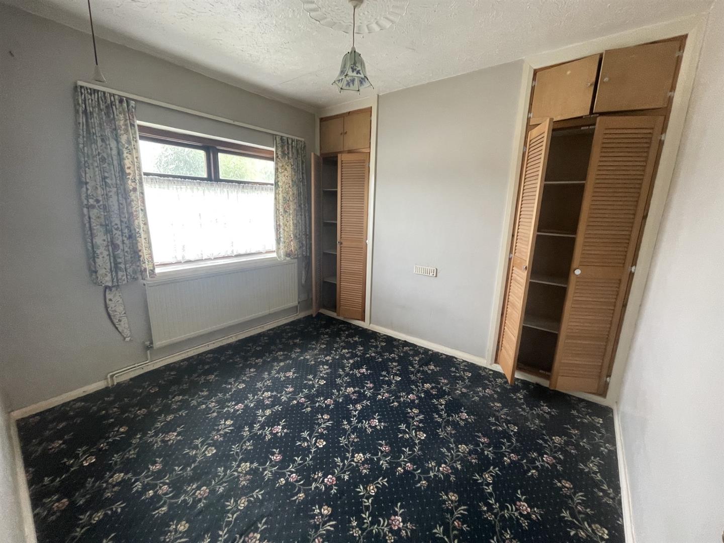 Bryngwastad Road, Gorseinon, Swansea, SA4 4XG